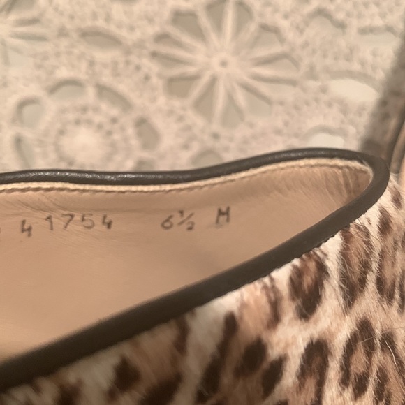 STUART WEITZMAN REAL FUR CHEETAH PRINT MIRA MULES SIZE 6.5 - Picture 7 of 8